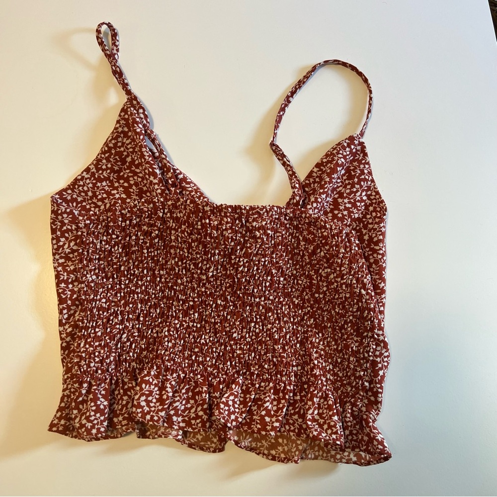 Princess Polly Red Floral Tank Top - Picture 3 of 3